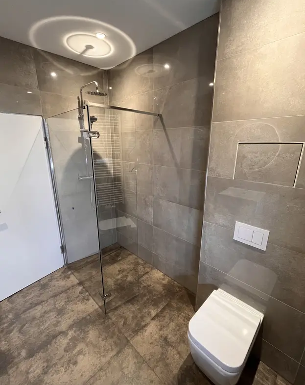 Exklusive 3 Zimmer Wohnung mit Balkon und Einbauküche in Mörfelden