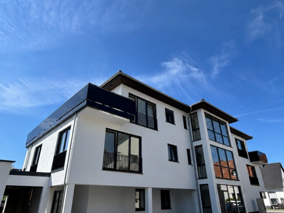 Luxus-Neubauwohnung mit PV-Anlage & niedrigen Energiekosten in TOP-LAGE