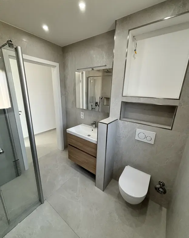 Exklusive Neubau-Penthousewohnung mit weitläufiger Terrasse und besonderem Ausblick