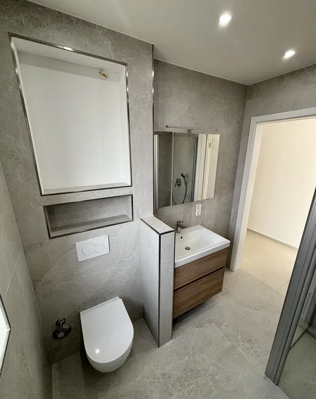 Exklusive Neubau-Penthousewohnung mit weitläufiger Terrasse und besonderem Ausblick