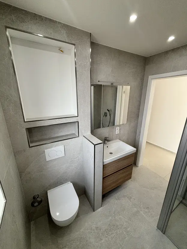 Exklusive Neubau-Penthousewohnung mit weitläufiger Terrasse und besonderem Ausblick