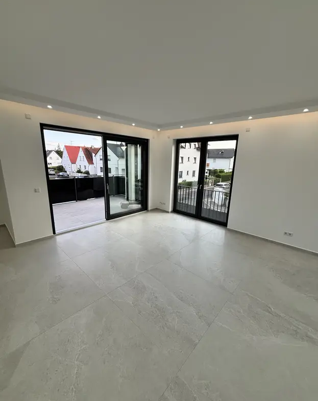 Luxus-Neubauwohnung mit PV-Anlage & niedrigen Energiekosten in TOP-LAGE