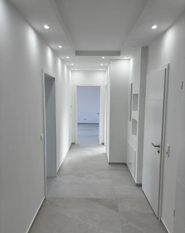 Luxus-Neubauwohnung mit PV-Anlage & niedrigen Energiekosten in TOP-LAGE