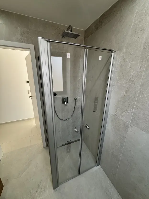 Exklusive Neubau-Penthousewohnung mit weitläufiger Terrasse und besonderem Ausblick