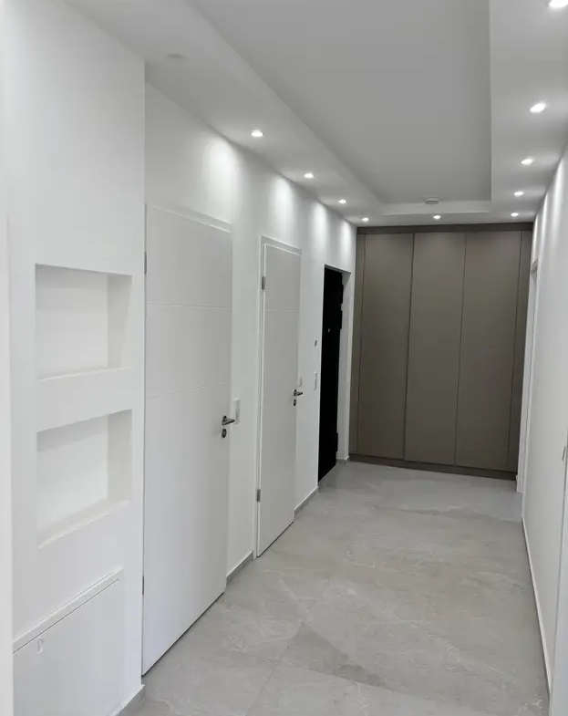 Luxus-Neubauwohnung mit PV-Anlage & niedrigen Energiekosten in TOP-LAGE